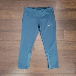 Nike DRI-FIT Women’s Size M Epic Running Capri Pants 938602-425 Blue Green
